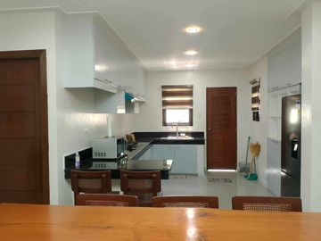 House and Lot in Buenavista Hills Tagaytay City For Sale