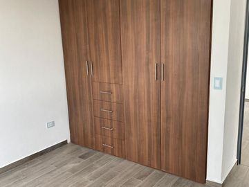 Hermosa Casa dentro de Fraccionamiento Nuevo en Cuautlancingo
