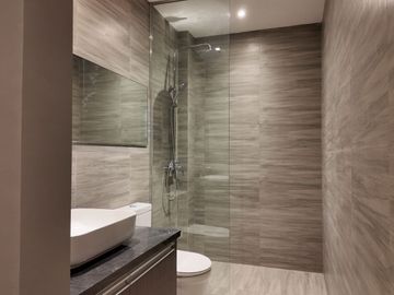 For Sale: Townhouse located at Gruet Heights L. Gruet St., San Juan City