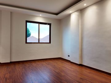 For Sale: Townhouse located at Gruet Heights L. Gruet St., San Juan City
