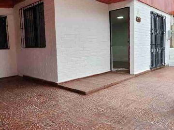 Se Vende Hermosa Casa Barrio Las Rosas