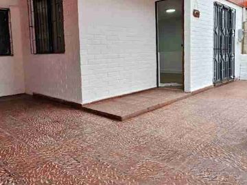 Se Vende Hermosa Casa Barrio Las Rosas