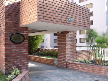 DEPARTAMENTO DUPLEX 4 DORMITORIOS EN VENTA SECTOR EL BOSQUE QUITO ECUADOR