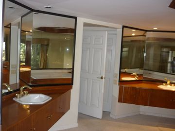 DEPARTAMENTO DUPLEX 4 DORMITORIOS EN VENTA SECTOR EL BOSQUE QUITO ECUADOR