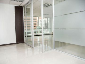 OFICINA DE VENTA SECTOR 12 DE OCTUBRE QUITO ECUADOR