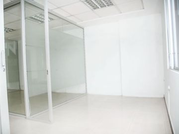 OFICINA DE VENTA SECTOR 12 DE OCTUBRE QUITO ECUADOR
