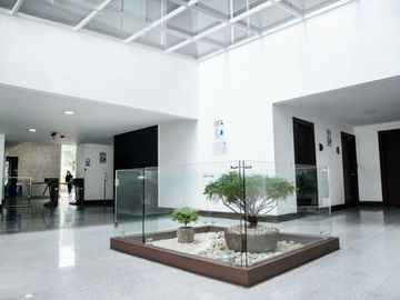 OFICINA DE VENTA SECTOR 12 DE OCTUBRE QUITO ECUADOR