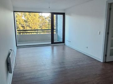 Vende Departamento en Condominio Lomas de Reloncavi, a solo pasos de Clínica Universitaria y Universidad San Sebastián.