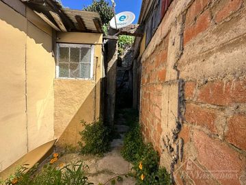 VENDO CASA PARA RECONSTRUIR CERRO MARIPOSA VALPARAISO