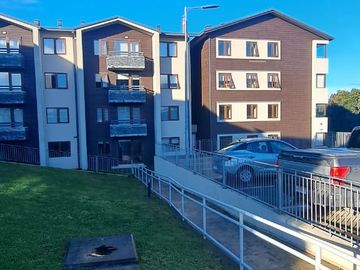 Vende Departamento estudio a pasos de Clinica Universitaria y Universidad San Sebastián a  10 minutos del centro de Puerto Montt.