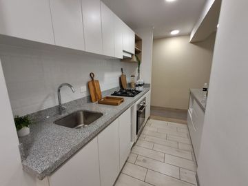 Departamento en Venta de 3 Dormitorios Vista a Parque en Miraflores, No Paga Alcabala