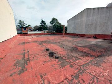 Castelar Norte - Venta - Casa 4 Ambientes