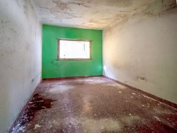 Castelar Norte - Venta - Casa 4 Ambientes