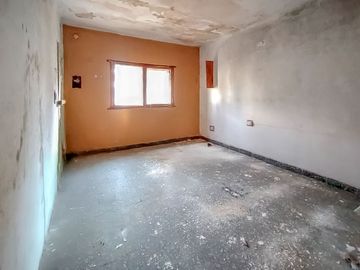 Castelar Norte - Venta - Casa 4 Ambientes