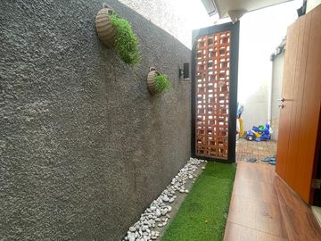 JUAL CEPAT RUMAH EXCLUSIVE SIAP HUNI DI SAWANGAN STRATEGIS DKT EXIT TOL PAMULANG