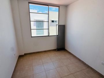 CASA EN ALQUILER EN CONJUNTO PRIVADO