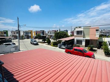 CASA EN ALQUILER EN CONJUNTO PRIVADO