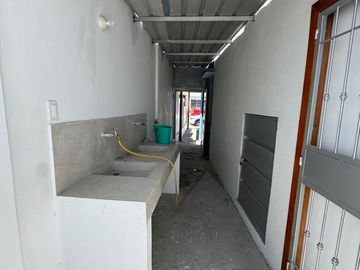 CASA EN ALQUILER EN CONJUNTO PRIVADO