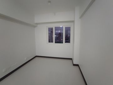 For sale ready for occupancy condominium in pasay roxas macapagal