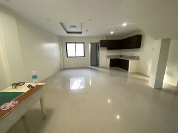 Brgy Fortune Marikina For Sale 2 Storey Townhouse 3 Bedrooms near Champaca rg