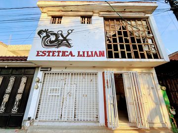 Casa en Venta con Local Comercial en Villas de San Juan – ¡Vive y Emprende en el Mismo Lugar!