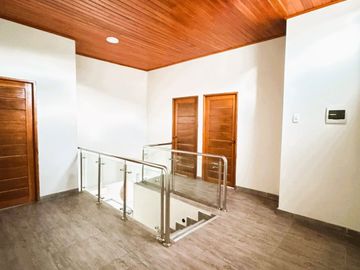CASA EN VENTA - URB SANTA SOFIA -SAN JUAN BAUTISTA IQUITOS 365M2