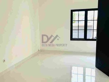 Dijual Rumah Brand New Di Bintaro Sektor 9 Strategis One Gate System