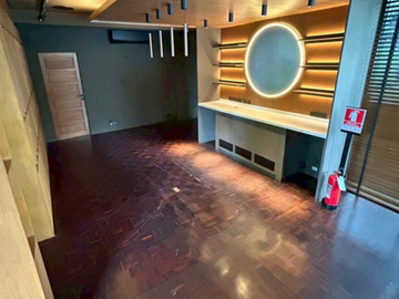 Perfect Restaurant & Catering Space for Lease in Sathorn / Yen Akard