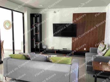 VENTA Casa sola, “Estrénela” bonita estilo contemporáneo, en cómodos desniveles.