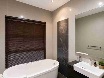 Rumah Mewah Modern 3 Lt. Di Kawasan Elit Permata Hijau Jakarta Selatan