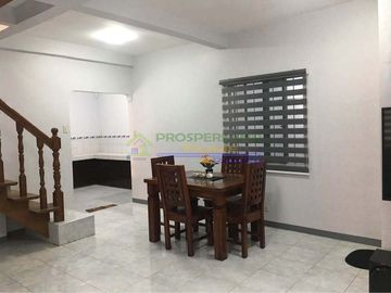 FOR SALE: HOUSE AND LOT IN IMUS, CAVITE