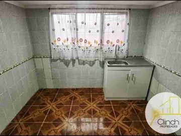 ¡Casa en Venta en San Bernardo – Ideal para Vivienda o Comercio!