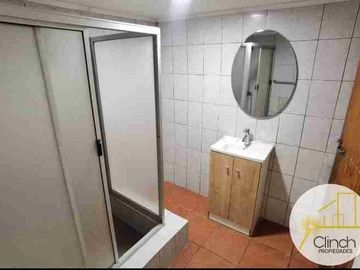 ¡Casa en Venta en San Bernardo – Ideal para Vivienda o Comercio!