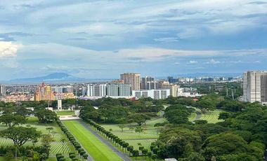 RUSH SALE! Arya Residences BGC, Taguig Rare 4 Bedroom 4BR Condo for Sale