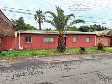 Se Vende Linda Casa Quinta de un piso, con amplio terreno, altura paradero 23, comuna de La Cruz, Región Valparaíso.
