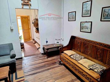 Se Vende Linda Casa Quinta de un piso, con amplio terreno, altura paradero 23, comuna de La Cruz, Región Valparaíso.