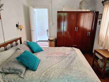 Se Vende Linda Casa Quinta de un piso, con amplio terreno, altura paradero 23, comuna de La Cruz, Región Valparaíso.