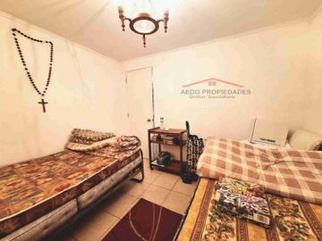 Se Vende Linda Casa Quinta de un piso, con amplio terreno, altura paradero 23, comuna de La Cruz, Región Valparaíso.