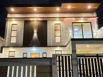 San Lorenzo Subdivision Sta. Rosa, Laguna House and Lot for Sale