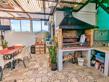 PH 4/5 Amb. + Patio + Terraza + Ent. Indep– ¡Sin Expensas! Piso Único