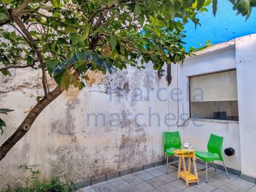 Tipo Casa. 4 Amb. + Terraza + Patio ¡Sin Expensas!