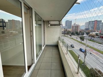 Depto 2d2b con excelente Conectividad cercano Metro Irarrázaval