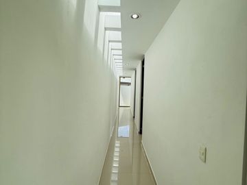 Casa en Venta de Una Planta en Esquina en Privada