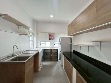 Modern 4-Bedroom Pool Villa for Rent or Sale – Wang Tan Village, Chiang Mai