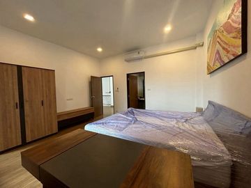 Modern 4-Bedroom Pool Villa for Rent or Sale – Wang Tan Village, Chiang Mai