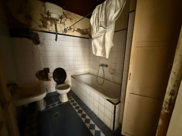 CASA CORTE ANTIGUA EN VENTA CENTRO DE TANDIL