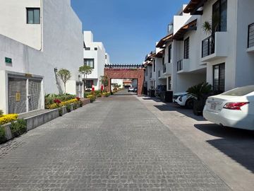 🔥 Oportunidad de Oro: Remate Inmobiliario en Lomas Estrella, Iztapalapa. ENTREGA INMEDIATA