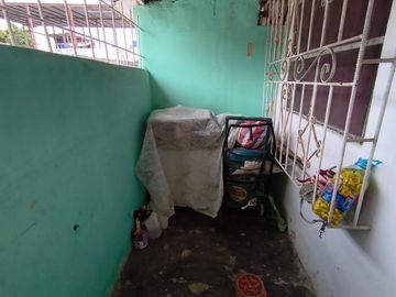 En venta  casa  en la Floresta 1 de oportunidad