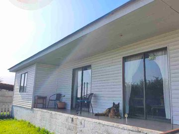 Gran Oportunidad en Totoralillo: Terreno con Casa Principal y Cabañas de Arriendo