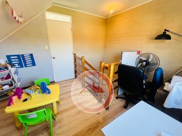 Excelente casa 3D/3B cerca de Lincoln College